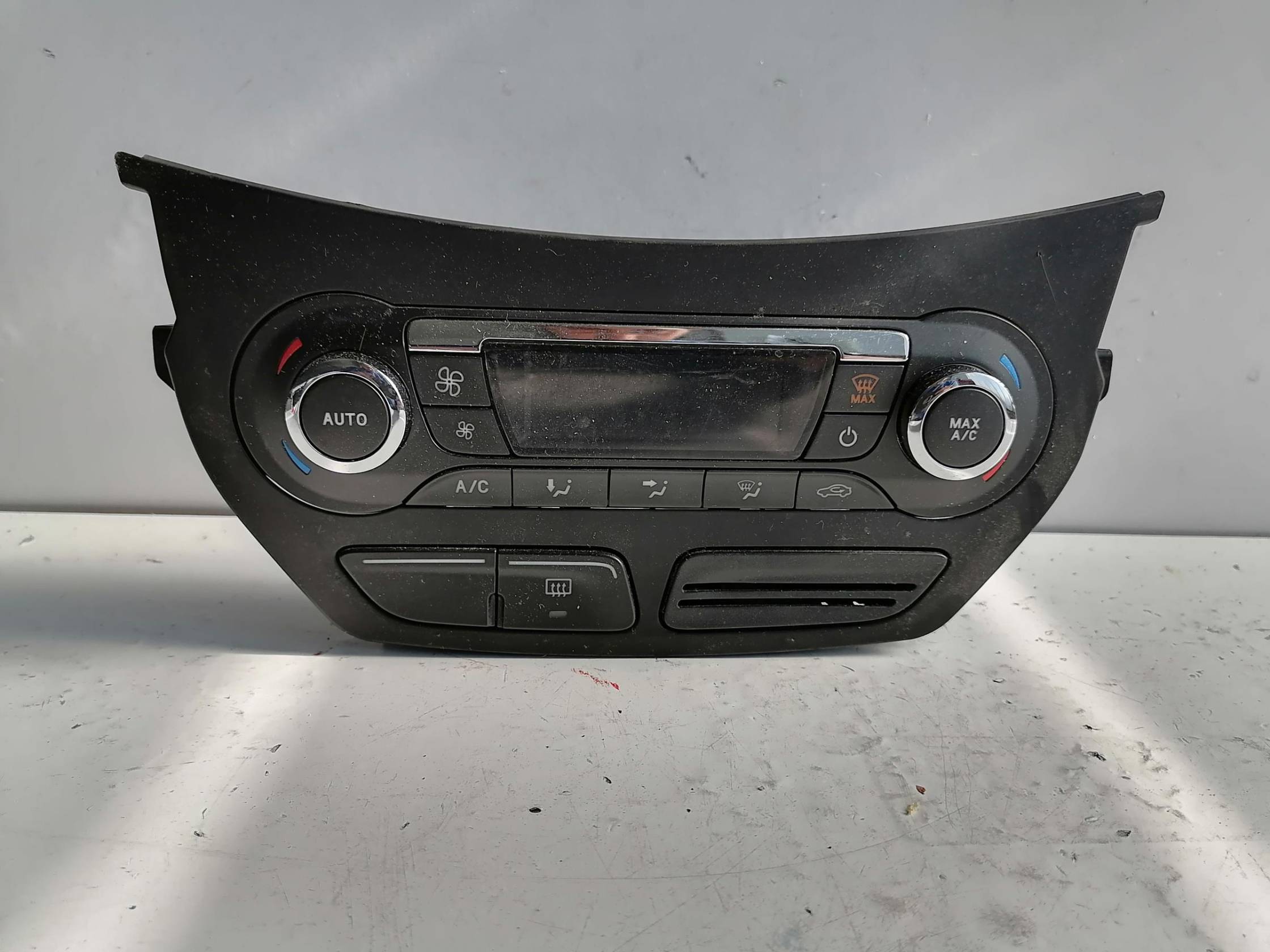 Blocco comando climatizzazione